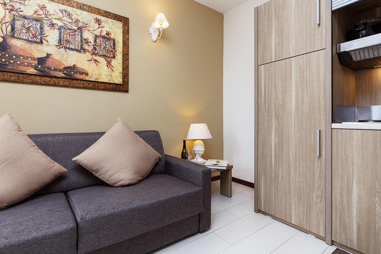 Le Residenze Del Centro Aparthotel Olbia Luaran gambar